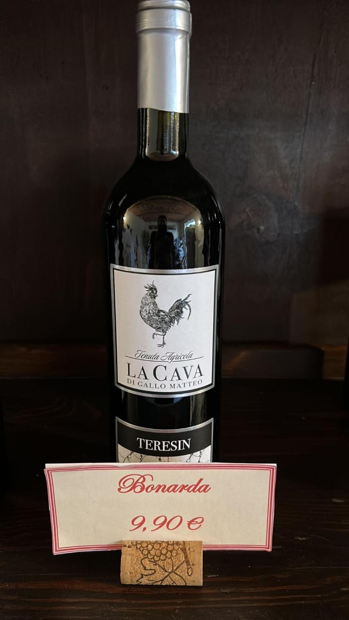 Tenuta Agricola La Cava- Cantina E San Damiano dʼAsti
